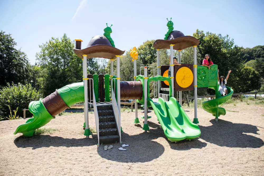 Camping Paradis Les Chanterelles4 Estrellas★★★★