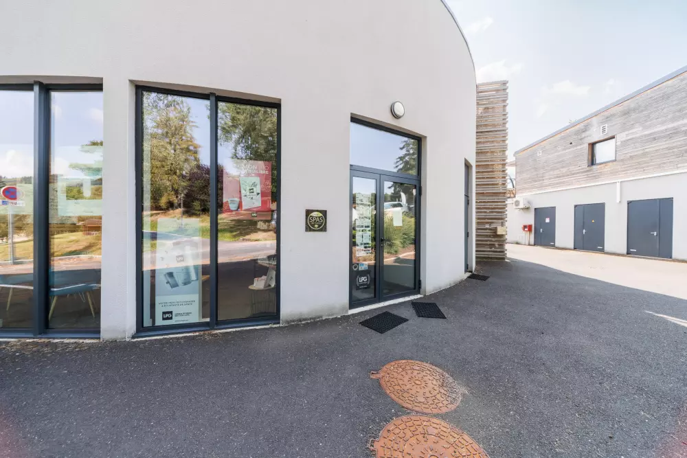 Holiday Villages Les Demeures du Lac4 Stars★★★★