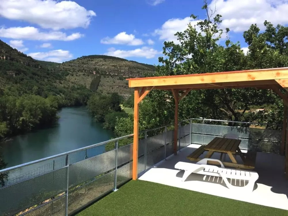 Camping de la Cascade 4 Sterne★★★★