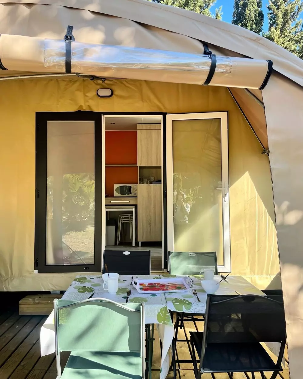 Camping de la Cascade 4 Sterne★★★★