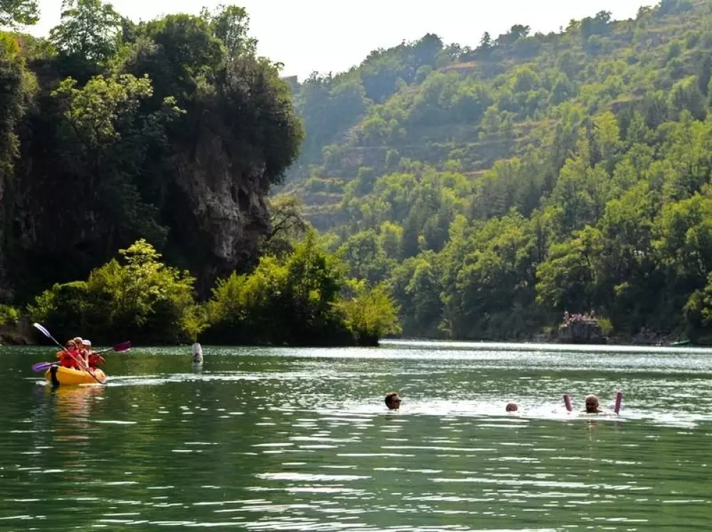 Camping de la Cascade 4 Sterne★★★★