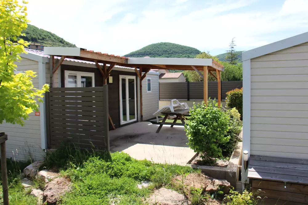 Camping de la Cascade 4 Sterne★★★★