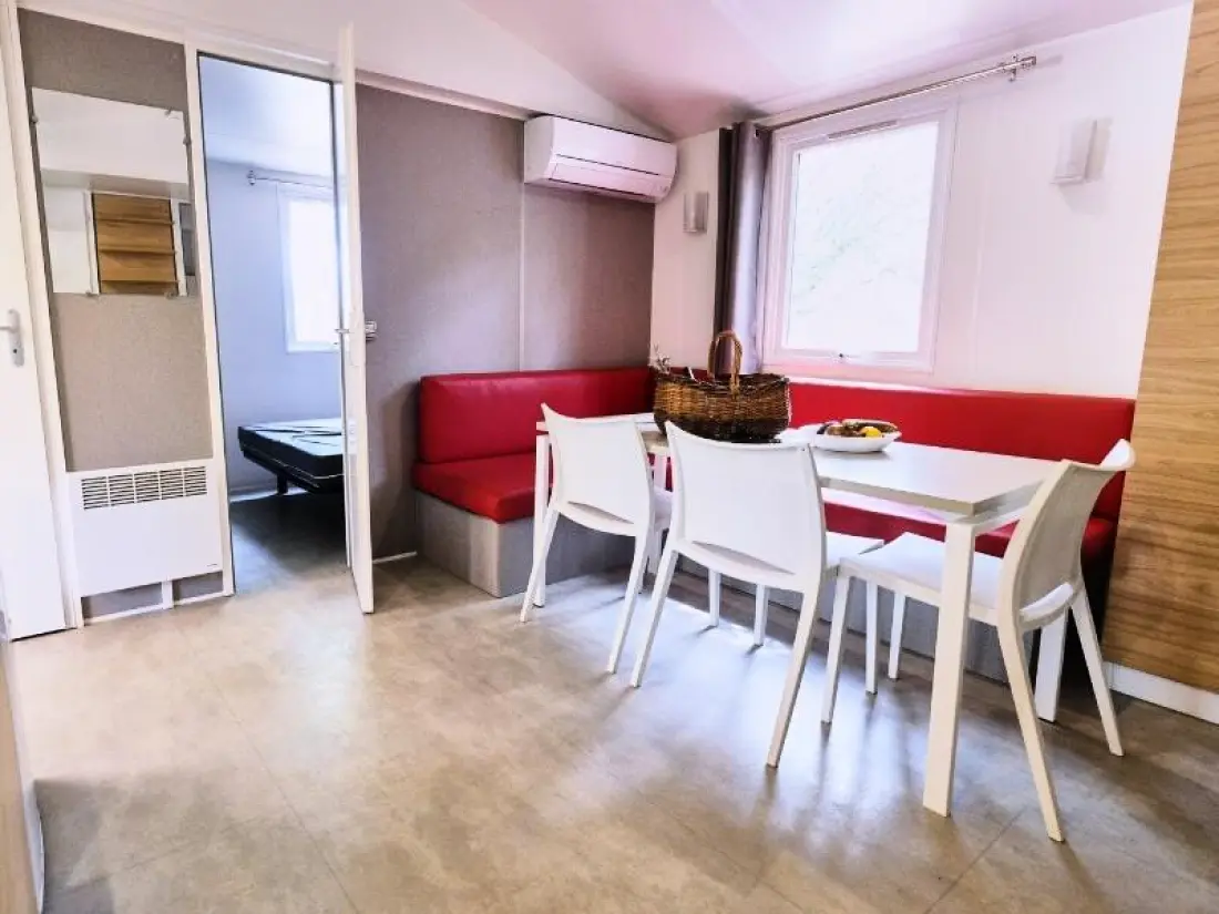 Camping maeva Escapades Le Domaine des Chênes Blancs 3 Sterne★★★