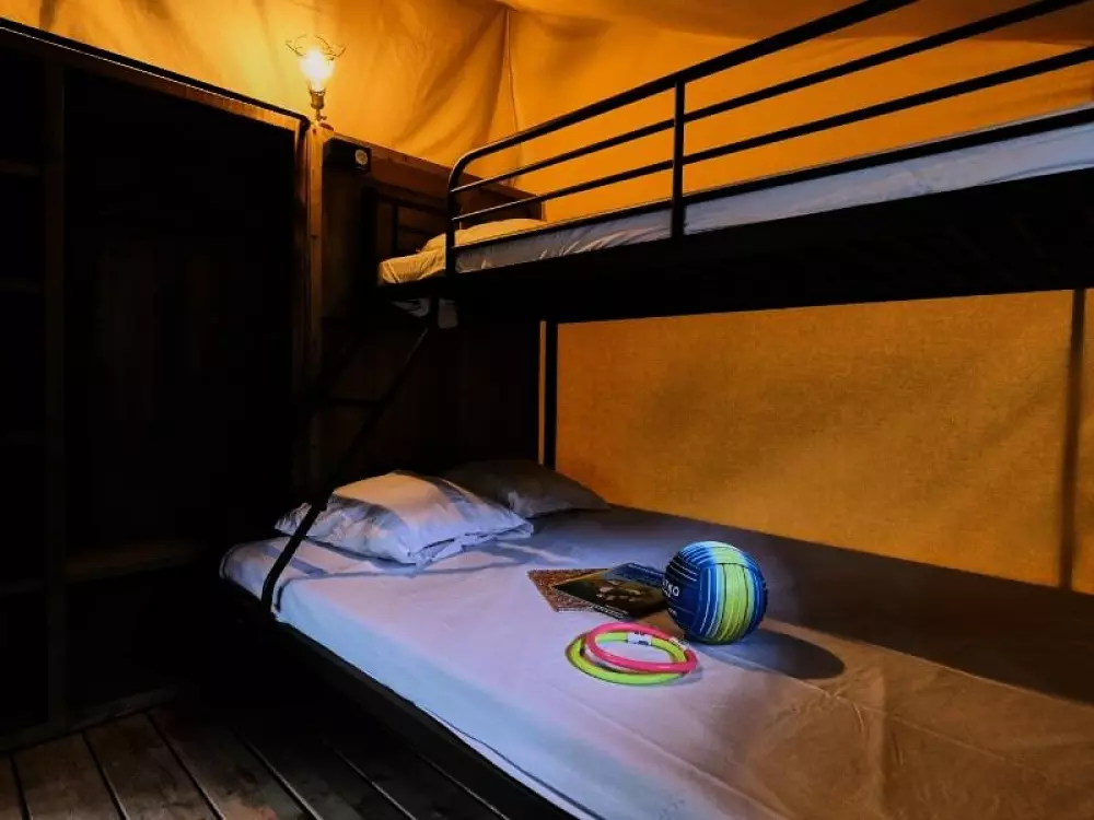 Camping maeva Escapades Le Domaine des Chênes Blancs 3 Stjerner★★★