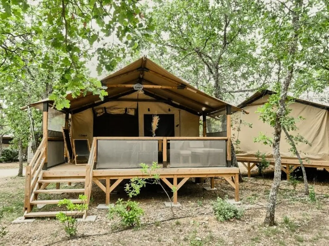 Camping maeva Escapades Le Domaine des Chênes Blancs 3 Sterne★★★