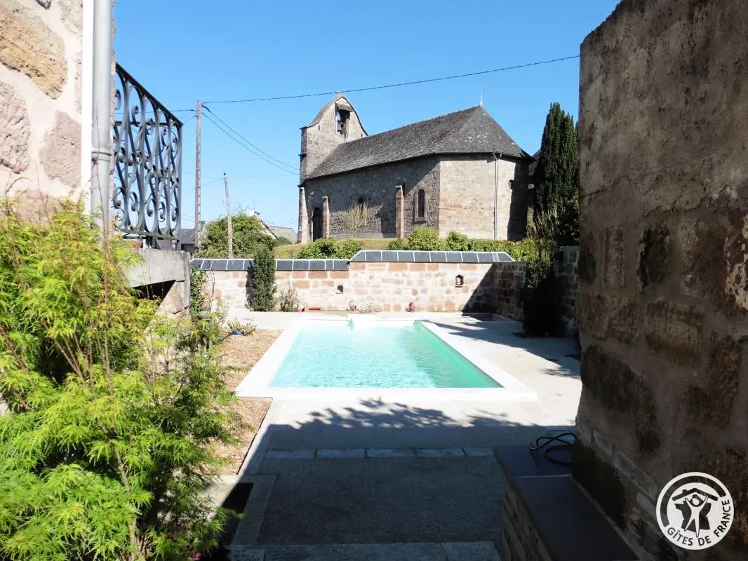 Gîte de France Gîte la Chapelle met zwembad 3 korenaren