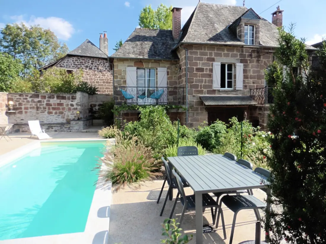 Gîte de France Gîte la Chapelle met zwembad 3 korenaren