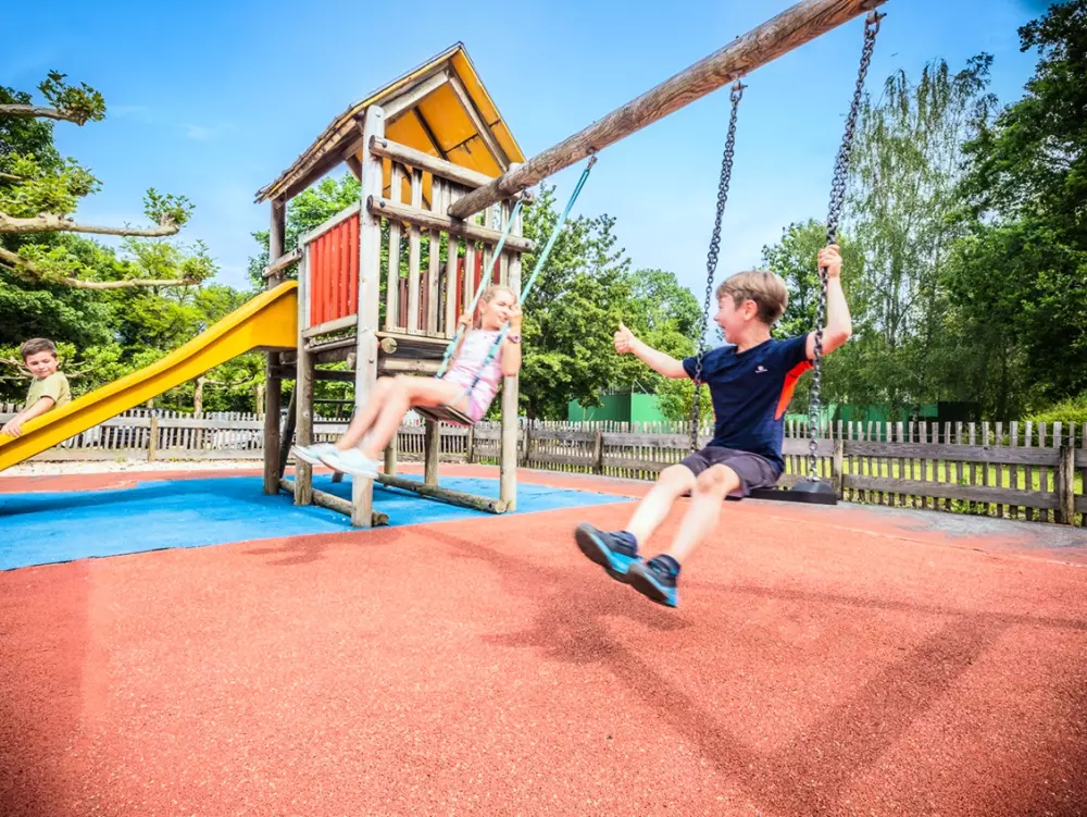 Camping Le Village du Port 41 Sterren★