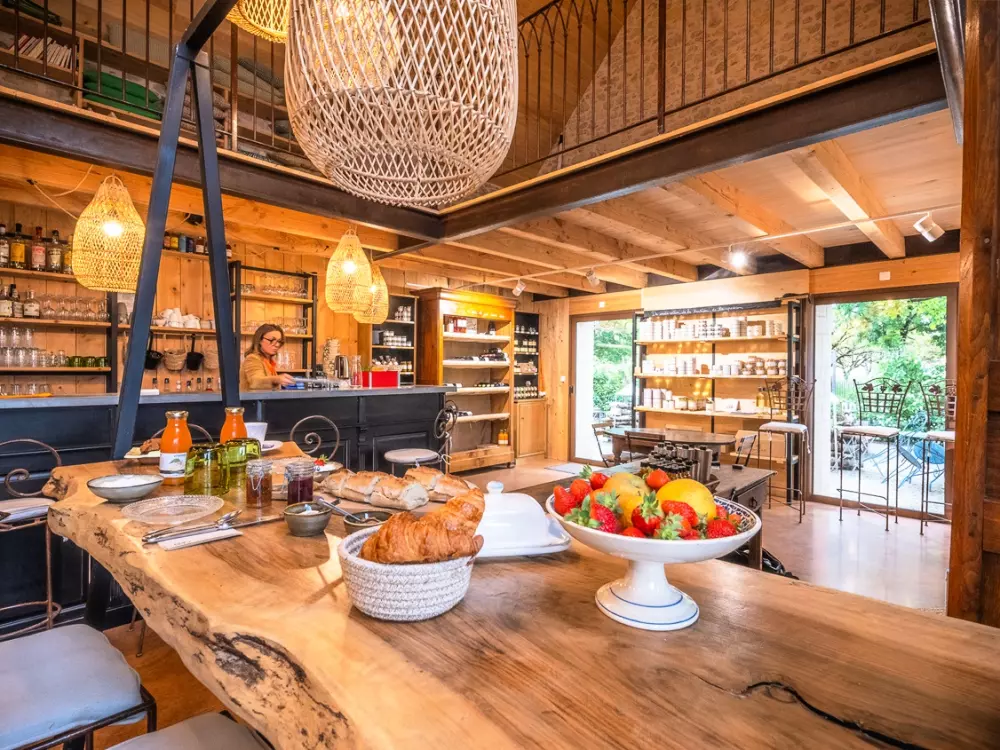 Camping Le Village du Port 41 Sterren★