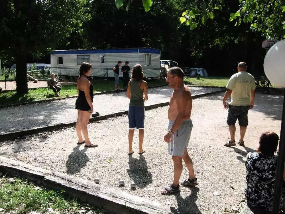 Camping Les Borgnes 2 étoiles★★