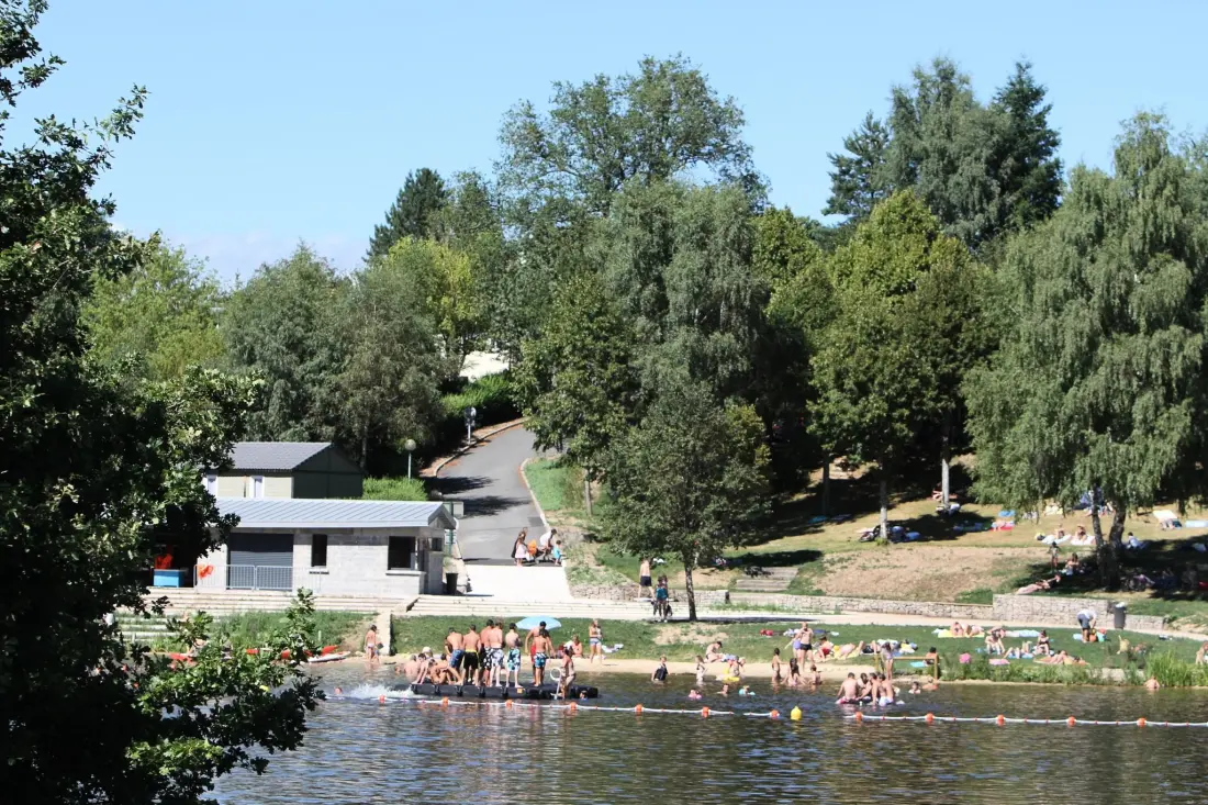 Hoteller i nærheden af Domaine du Lac