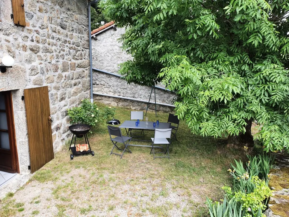Gîte de France Gîtes de France 4/6 Personen in La Vialatte 2 Ähren