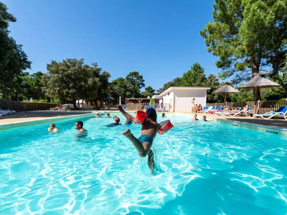 Camping de flores Monplaisir 4 Estrellas★★★★