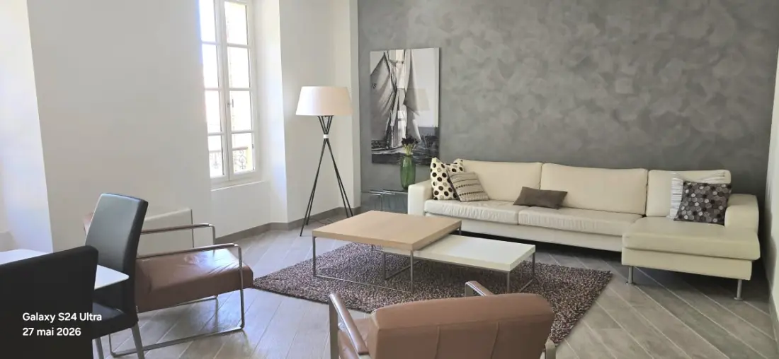 Duplex Chic à Saint-tropez Avec Parking