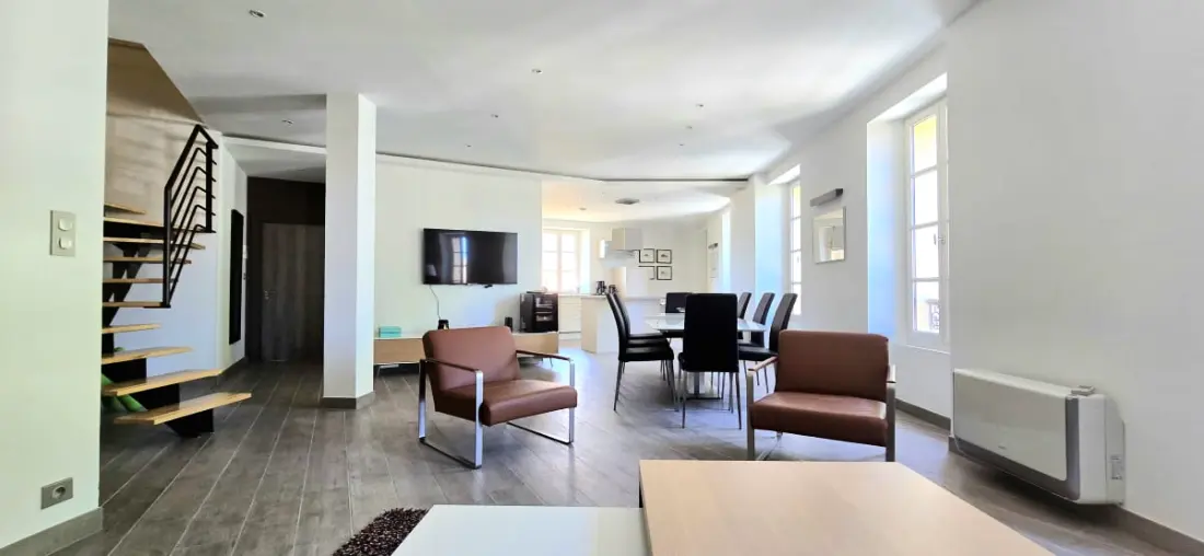 Duplex Chic à Saint-tropez Avec Parking