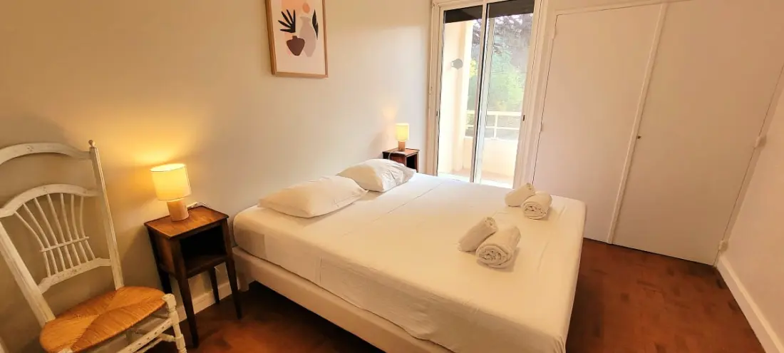 Zie de Golf van Saint-Tropez vanuit uw woonkamer.