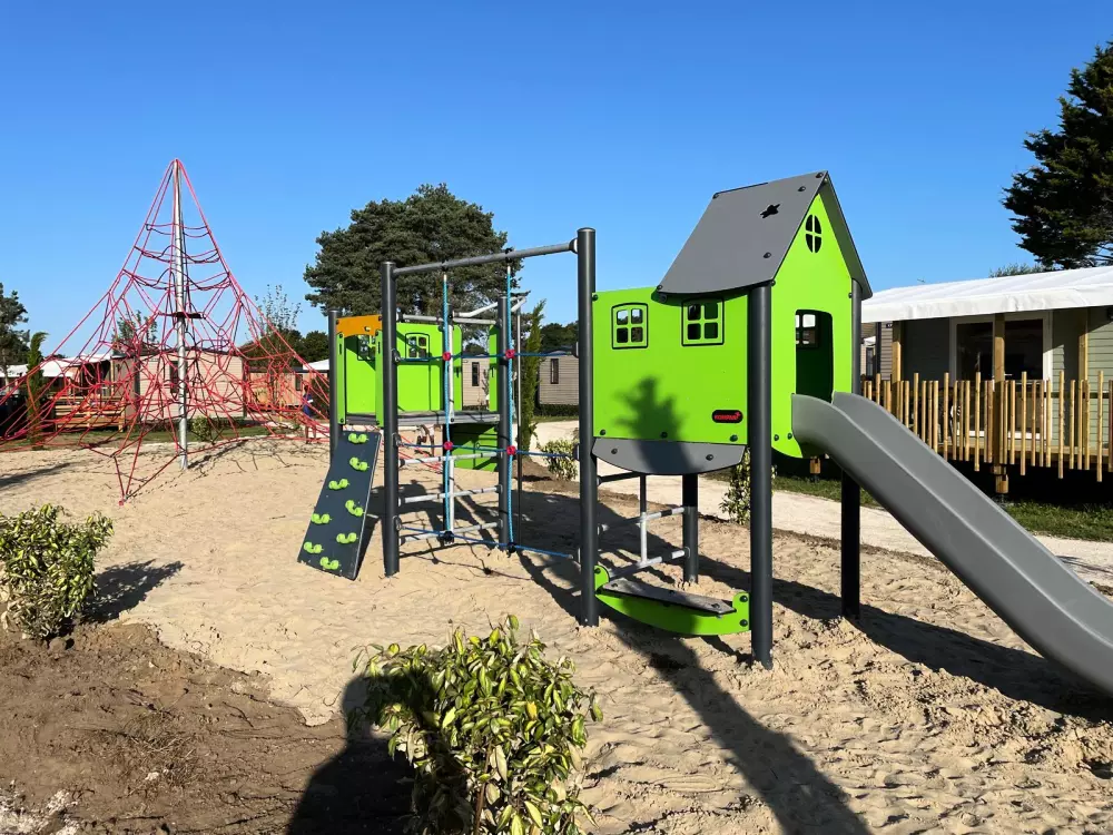 Camping Paradis La Croix L'Abbé4 Sterren★★★★