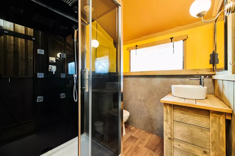 Camping Paradis La Croix L'Abbé4 Sterren★★★★