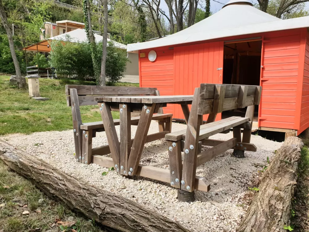 Camping maeva Escapades Coeur d'Ardèche 4 Stelle★★★★