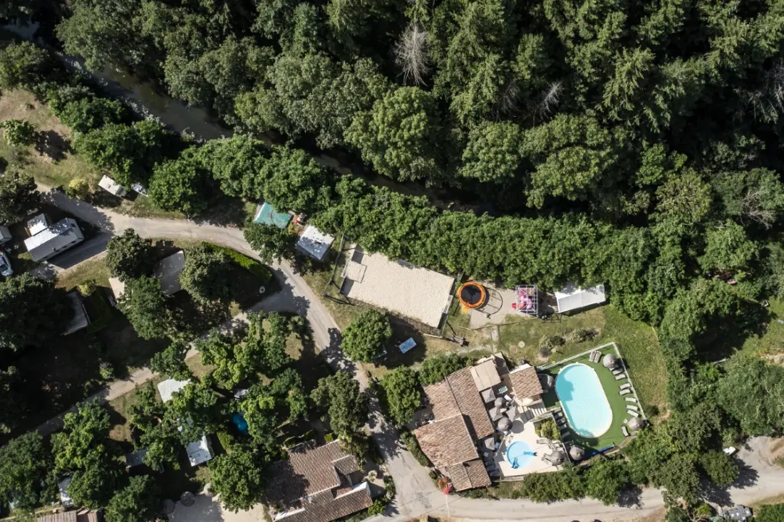 Camping maeva Escapades Coeur d'Ardèche 4 Csillagok★★★★
