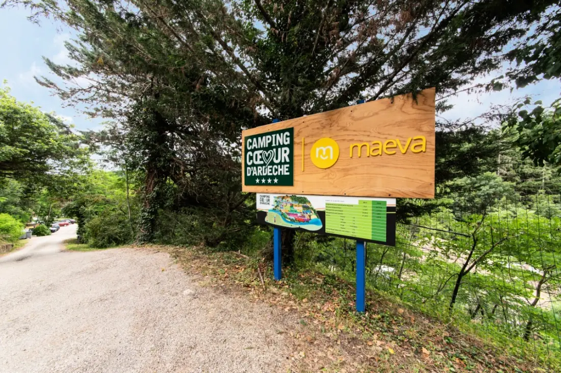 Camping maeva Escapades Coeur d'Ardèche 4 Csillagok★★★★
