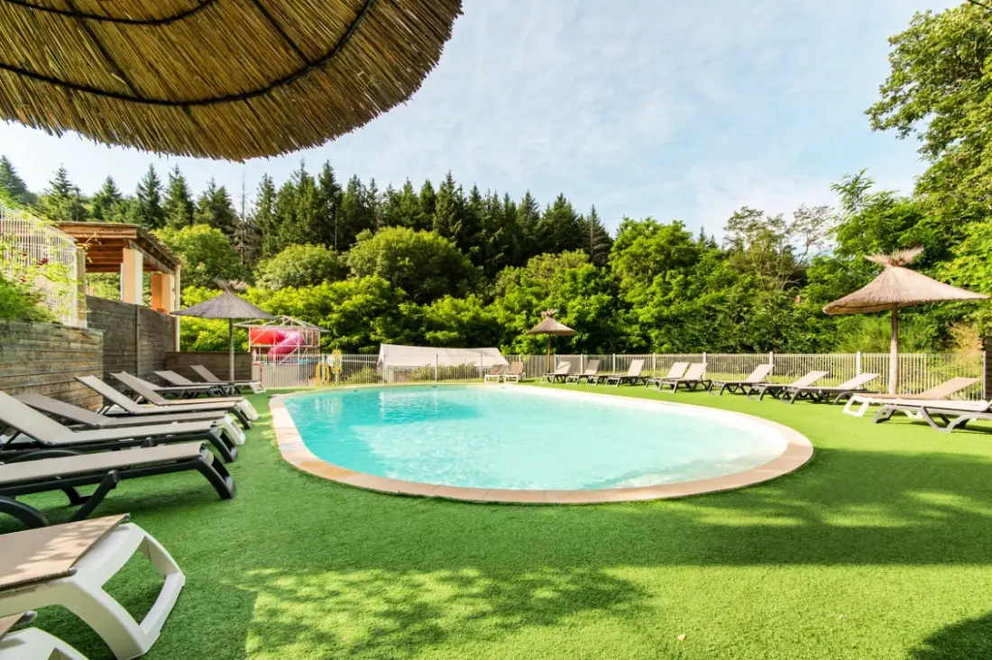 Camping maeva Escapades Coeur d'Ardèche 4 Csillagok★★★★