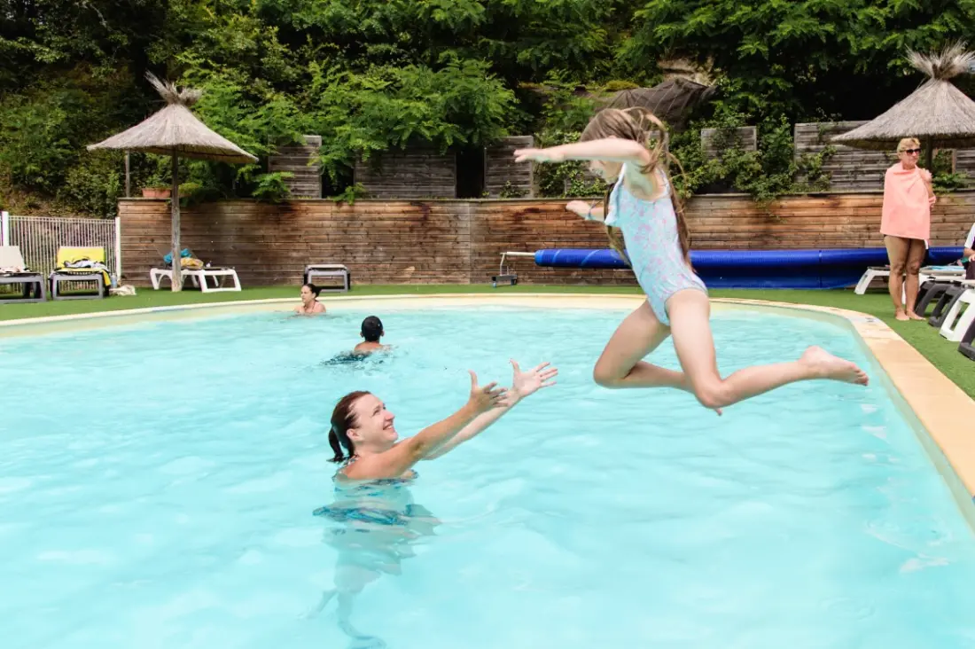 Camping maeva Escapades Coeur d'Ardèche 4 Csillagok★★★★