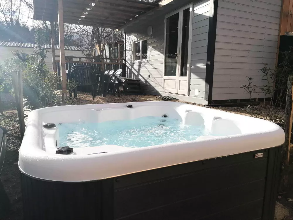 Camping maeva Escapades Coeur d'Ardèche 4 Stelle★★★★