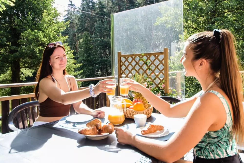 Camping maeva Escapades Coeur d'Ardèche 4 Stelle★★★★