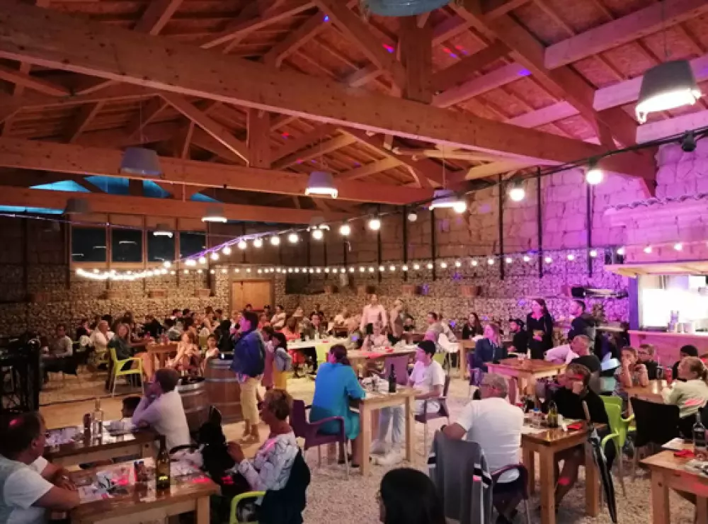 Camping maeva Escapades Coeur d'Ardèche 4 Stelle★★★★