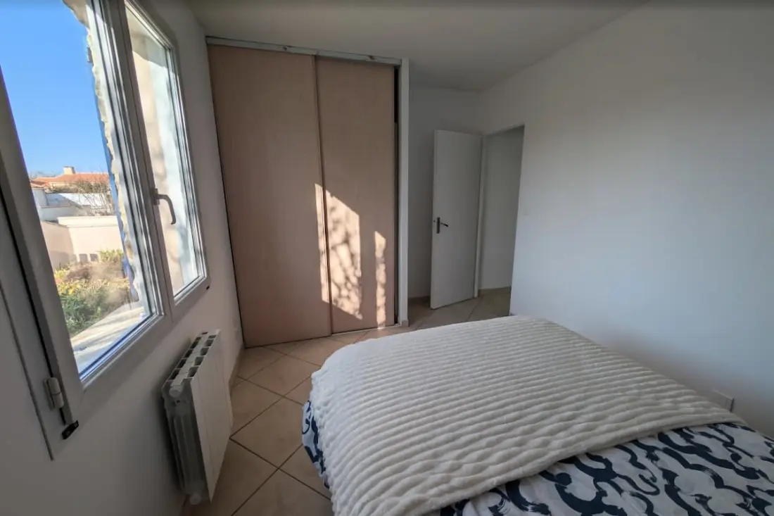 Havre De Paix Kerttel dalszöveg: Veranda - 5 Min Beach