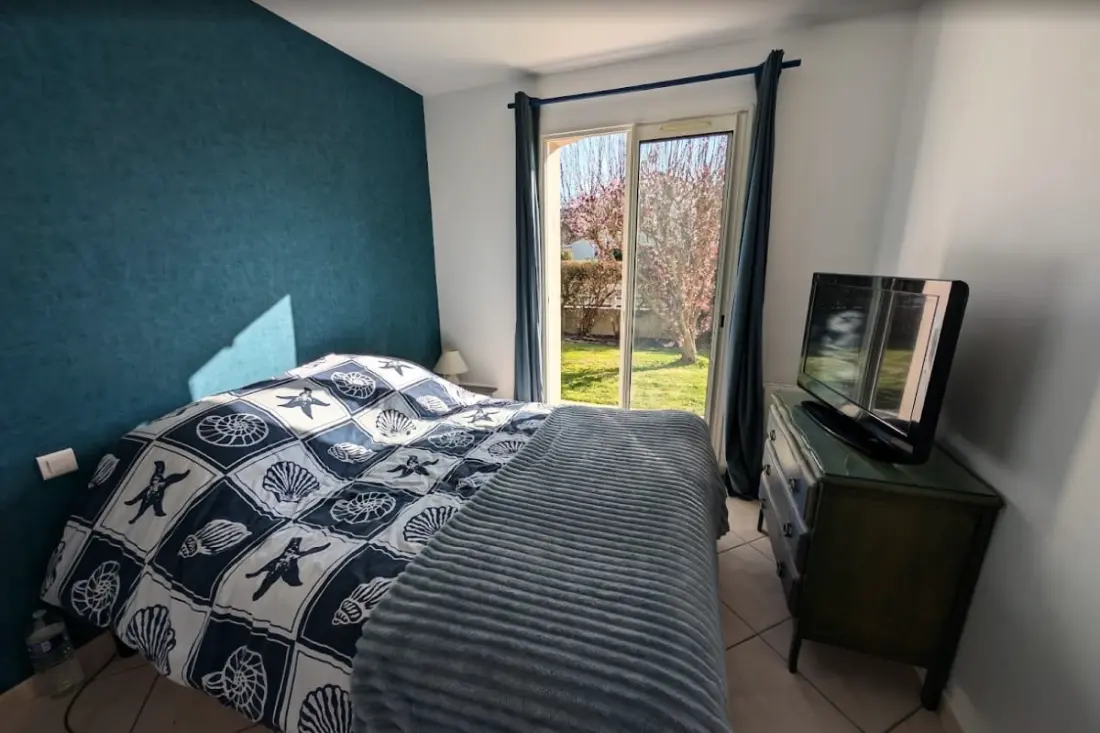 Havre De Paix Kerttel dalszöveg: Veranda - 5 Min Beach