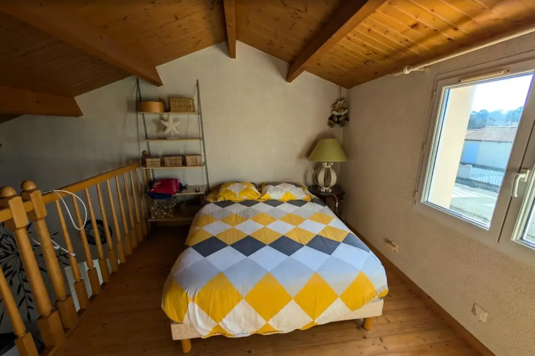Havre De Paix Kerttel dalszöveg: Veranda - 5 Min Beach
