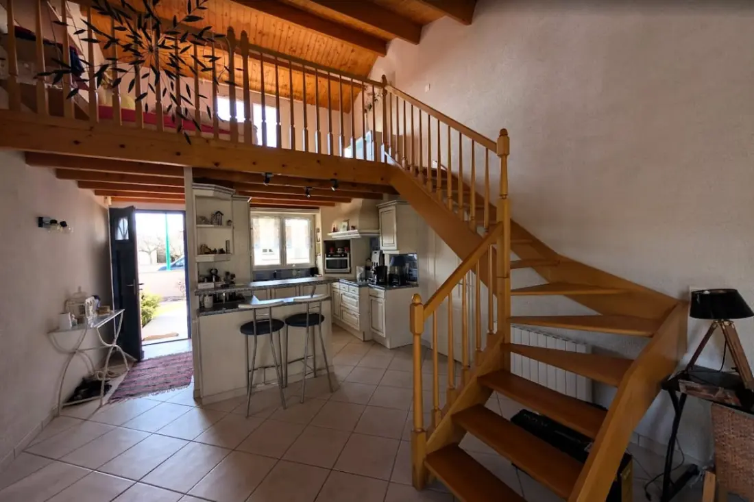 Havre De Paix Kerttel dalszöveg: Veranda - 5 Min Beach