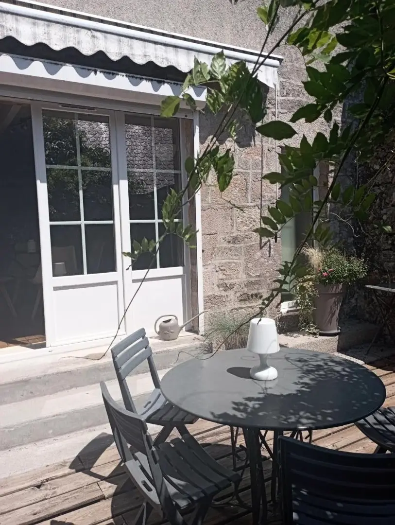 Gîte de France in Saint-Yrieix-le-Déjalat 3 oren
