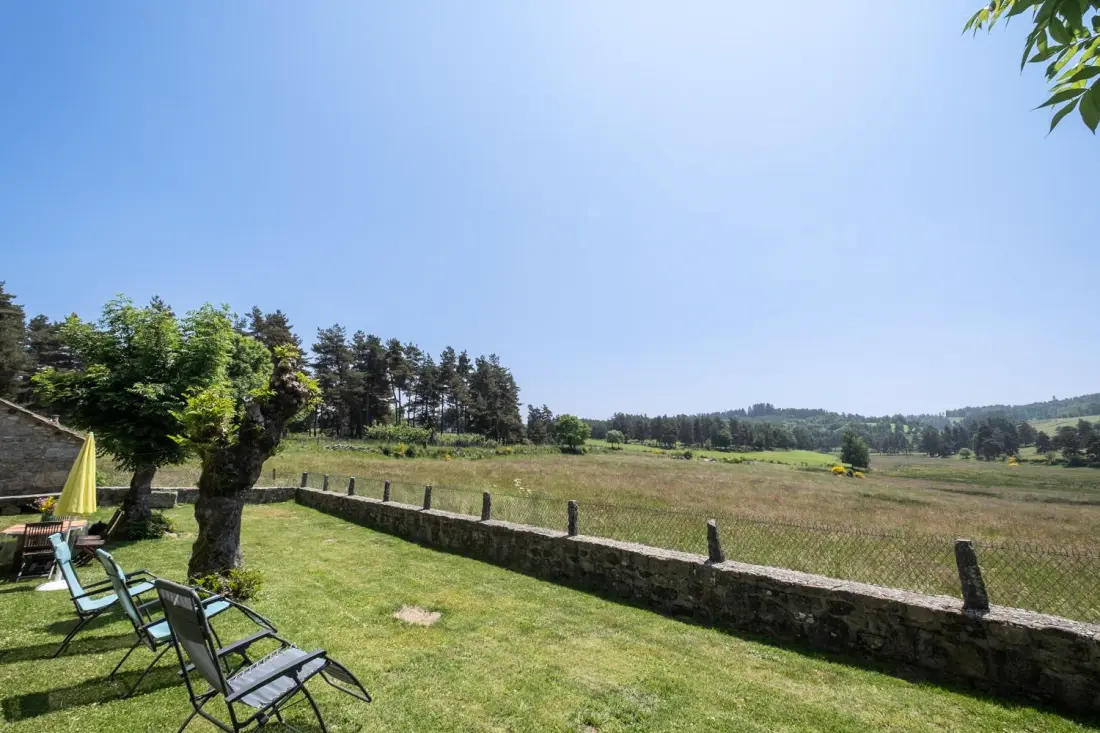Gîte de France Die Blüten des Aubrac 4/6 pers 3 Ohren