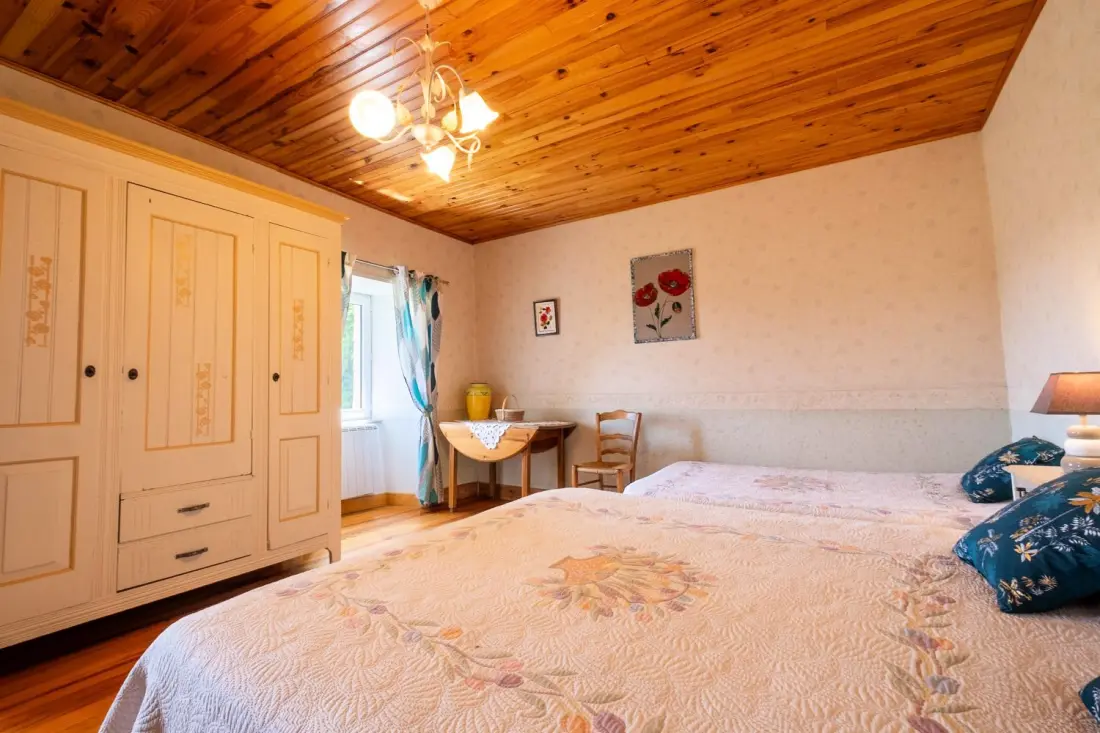 Gîte de France Die Blüten der aubrac 6/8 pers 3 Ohren