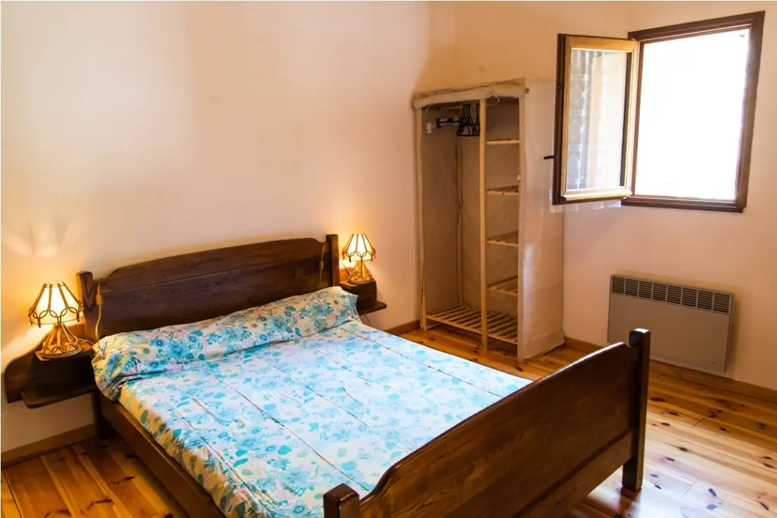 Cottage Rental chanteperdrix 2 ember