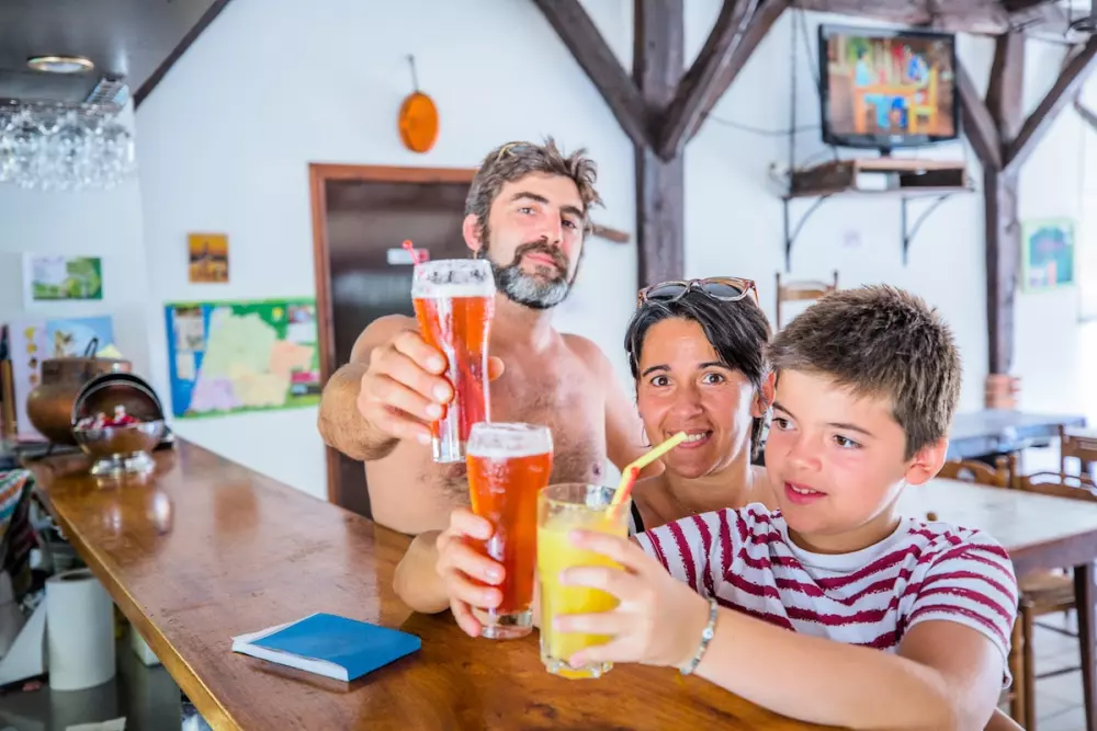 Camping Les Bruyères 3 Estrellas★★★