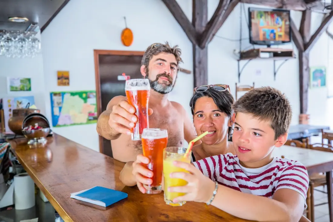 Camping Les Bruyères 3 Estrellas★★★
