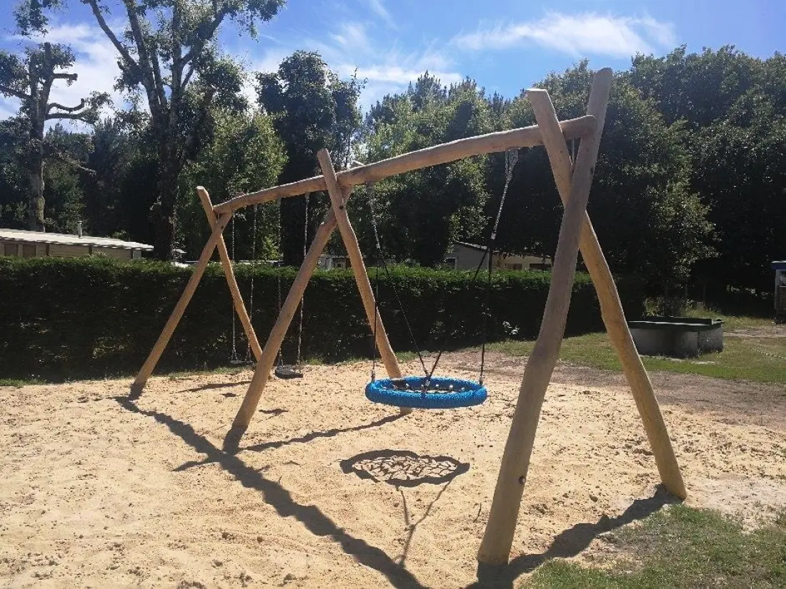 Camping Les Bruyères 3 Estrellas★★★