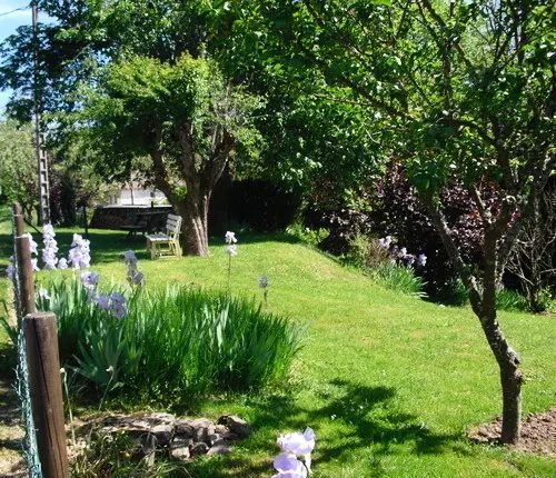 Gîte de France in Sainte Fortunade 2 oren