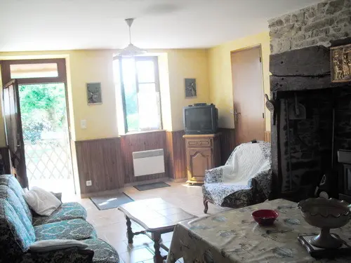 Gîte de France in Sainte Fortunade 2 oren