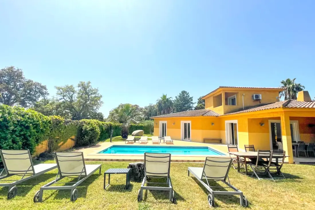 Rezidencia Villa Amaredda Di Arasu