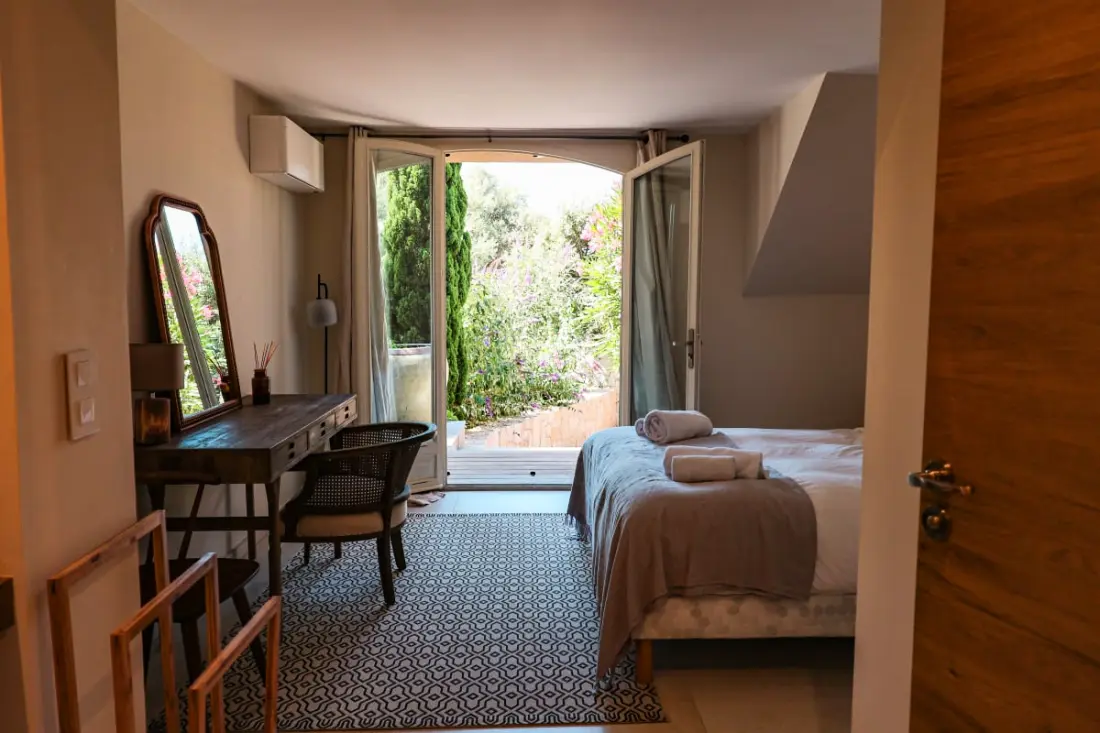 Rezidencia Villa Casta Joia Di Cirendinu