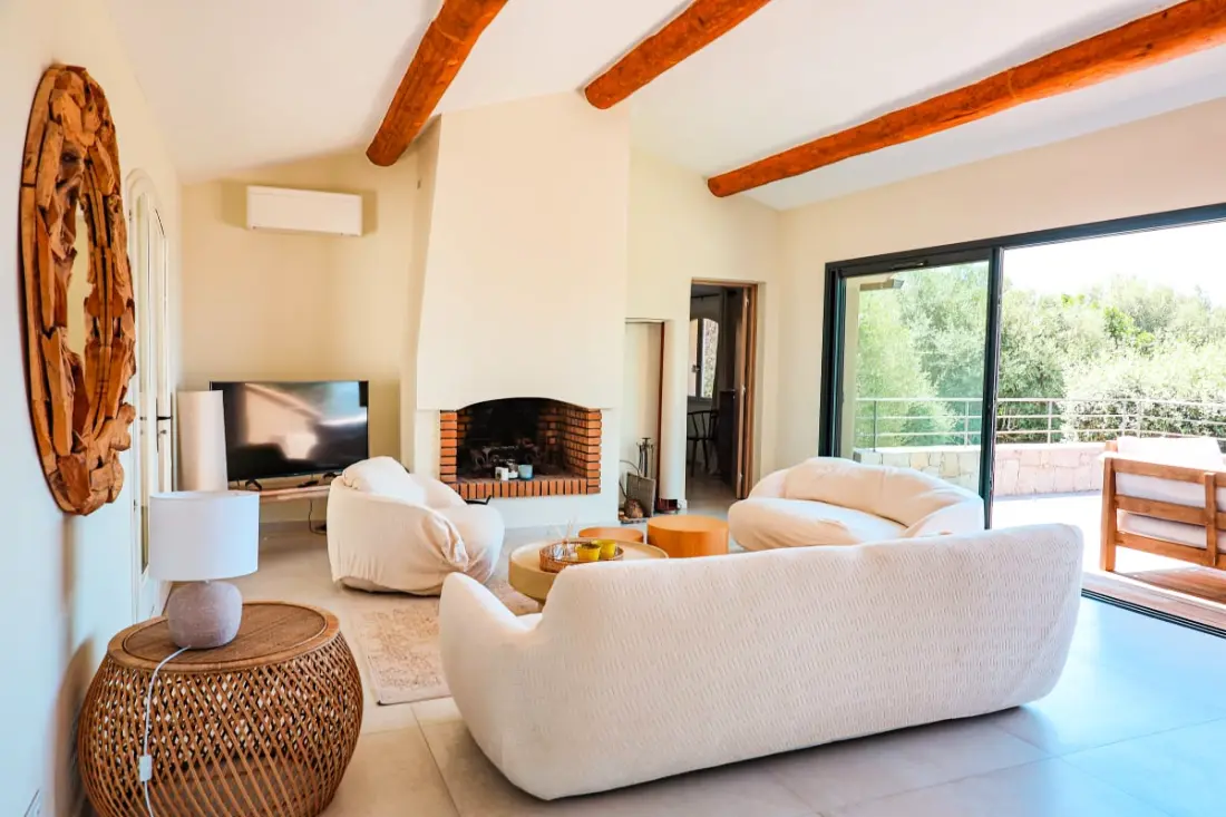 Rezidencia Villa Casta Joia Di Cirendinu