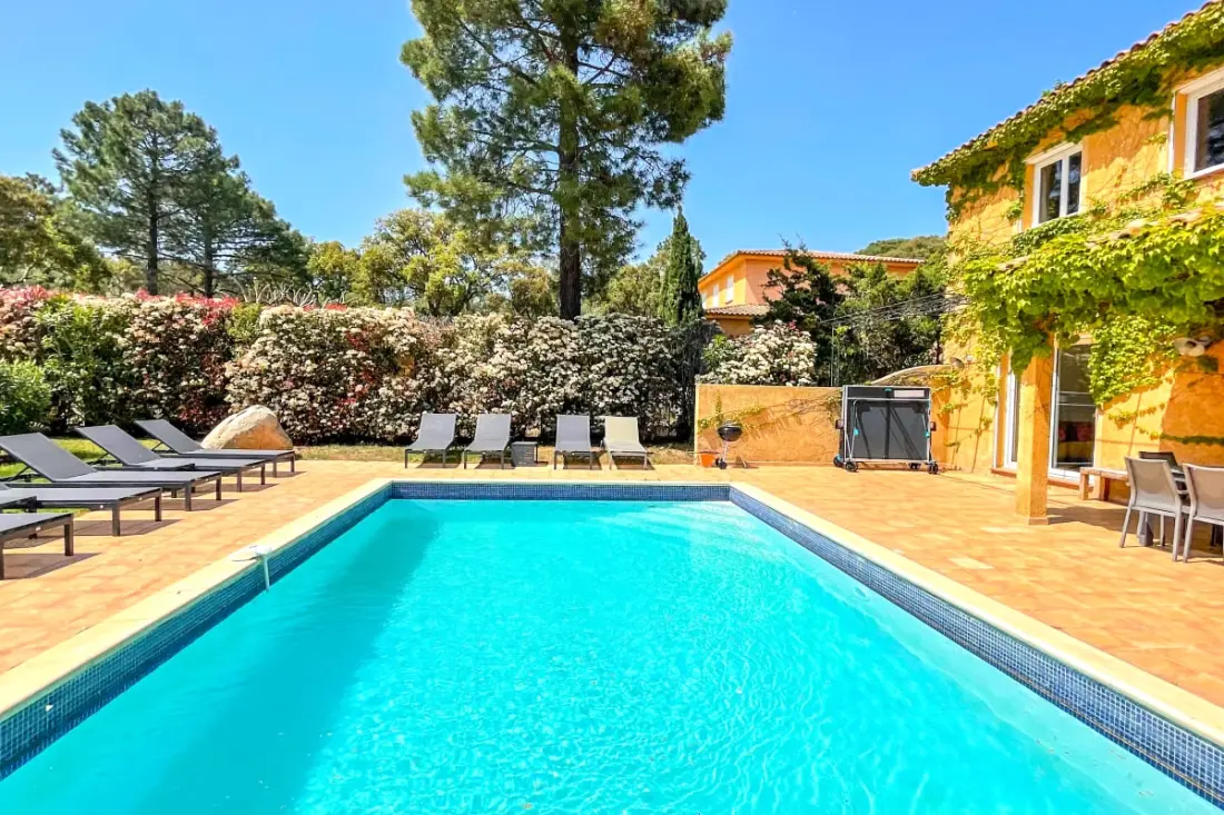 Rezidencia Villa Diitalina Di Arasu
