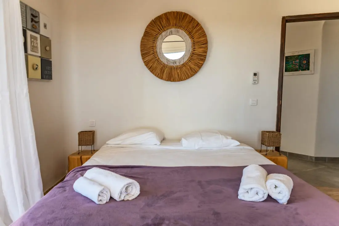 Rezidencia Villa dalszöveg: Dolce Di Cirendinu