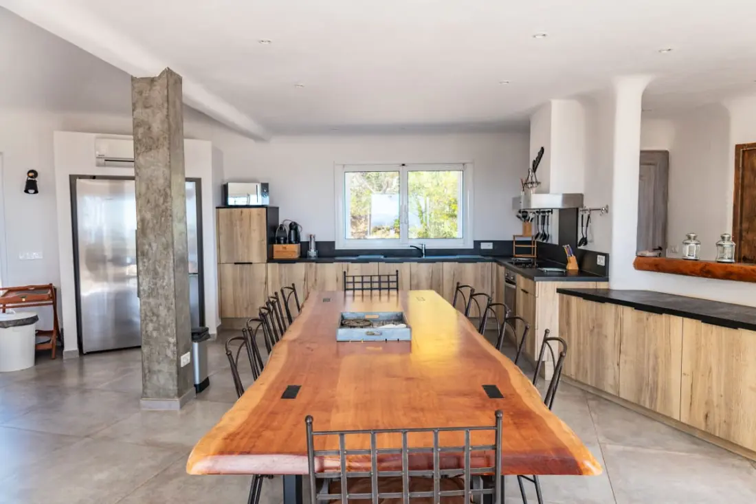 Rezidencia Villa dalszöveg: Dolce Di Cirendinu