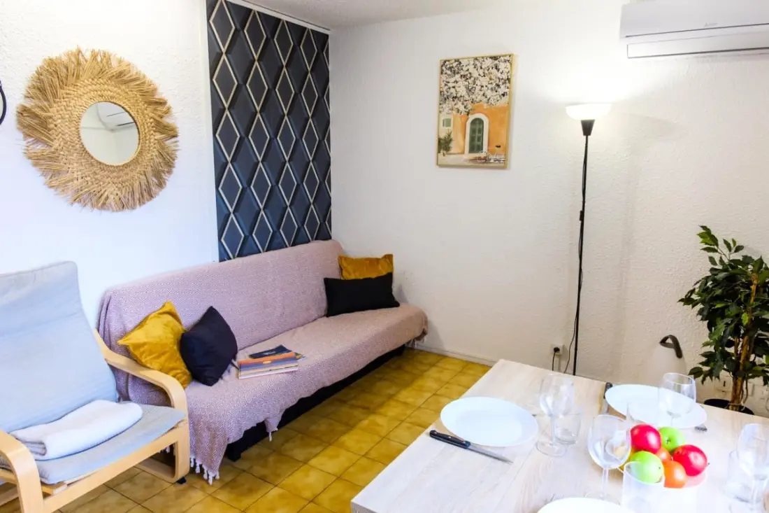 Apartman úszó medencével és balcony